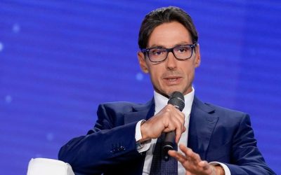 “Mio marito mi picchiava mentre ero incinta!”. Mediaset licenzia in tronco il famos…Altro…