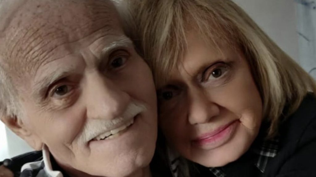 Rita Pavone ricorda Teddy Reno: “A 98 anni è.. (1 / 2)