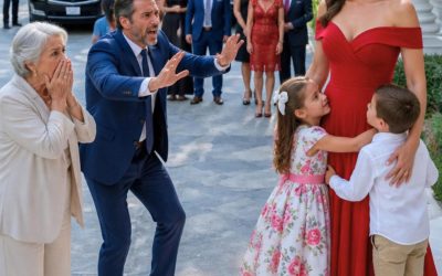Dopo il divorzio, la mia ex suocera si presentò a Pasqua con tutta la famiglia, pronta a deridere quello che credevano fosse la mia rovina, ma nel