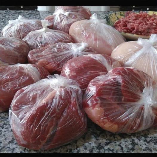 Non fatevi ingannare. Vi stanno vendendo carne… Vedi altro