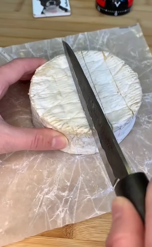 Se mangi formaggio, non dovresti più prendere… vedi altro