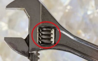 Ecco alcuni trucchi poco conosciuti per l’utilizzo di una chiave regolabile, che in pochi conoscono.
