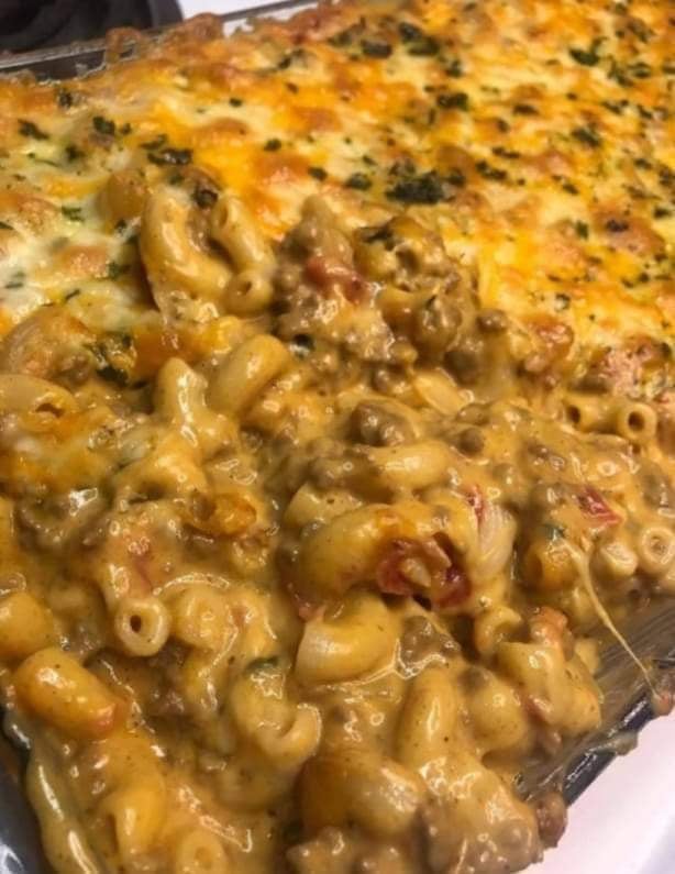 Sformato di maccheroni al formaggio e carne