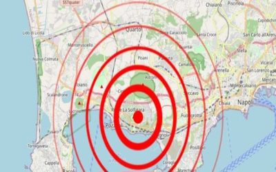Italia, fortissimo terremoto poco fa: panico e gente in strada (2 / 2)
