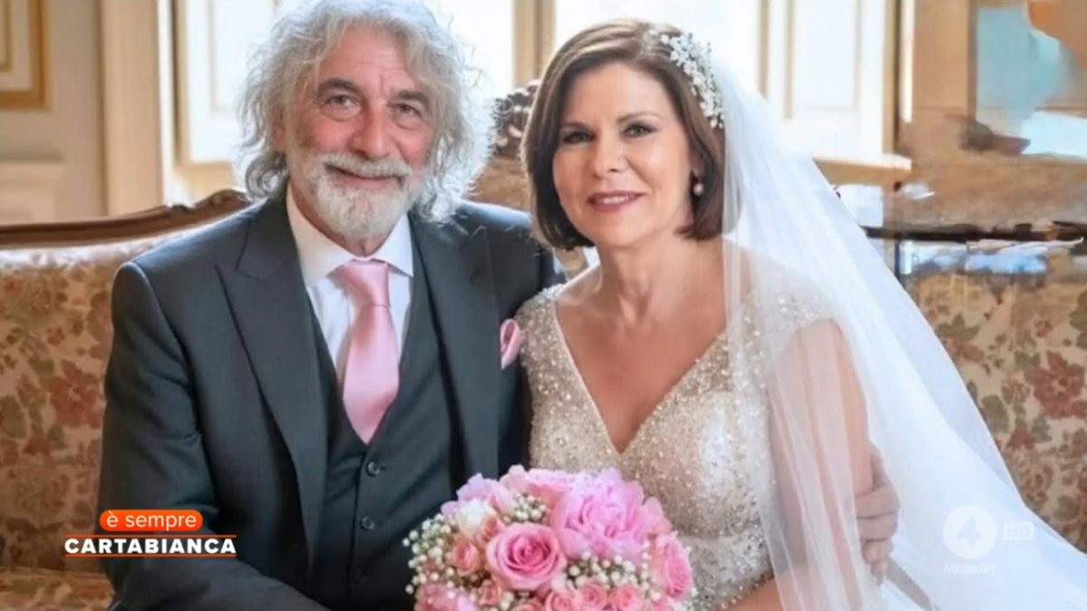 Bianca Berlinguer e Mauro Corona si sono sposati, ma qualcosa non torna (1 / 2)