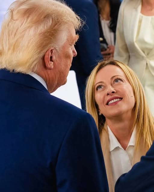 Trump questa volta esagera: pubblica questa foto e scrive… (1 / 2)