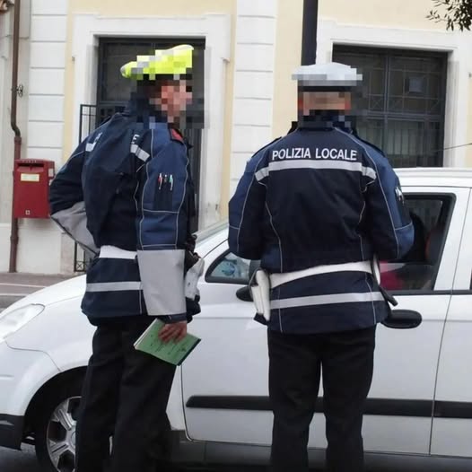Da oggi scatta l’obbligo per le auto: stangata da 2mila euro se.. Altro…