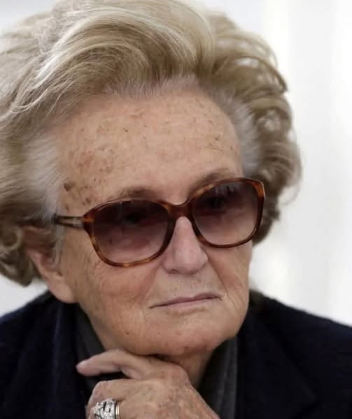 🙏 Addio alla moglie del Presiden…Altro…