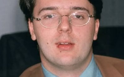 Sapete che lavoro faceva Renzi prima di entrare in politica? Faceva il c.. Altro…
