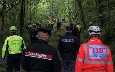 Italia, 28 bambini dispersi: i soccorritori stann…Altro…