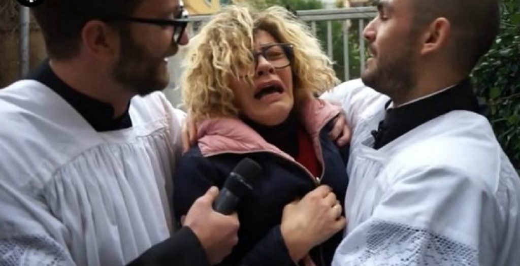 😨 Eva Grimaldi choc: “Divorzio dalla moglie, va a letto con M…Altro…