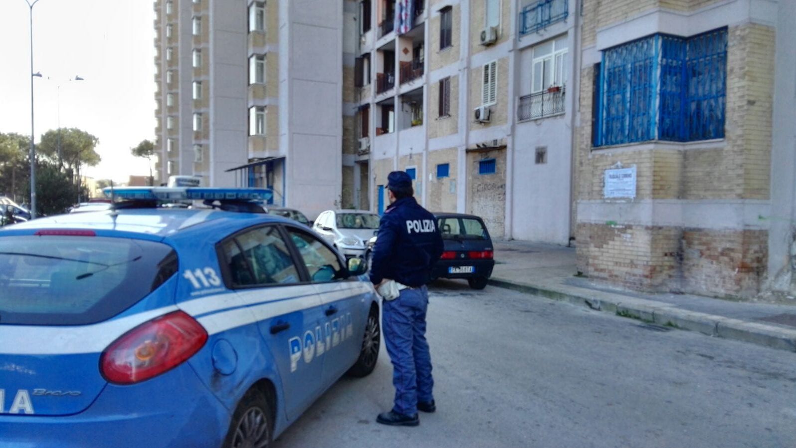 Litiga con la mamma, 13enne si lancia nel vuoto: aveva d…Altro…